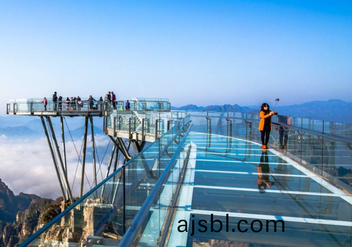 景區(qū)(qu)防(fang)滑(hua)