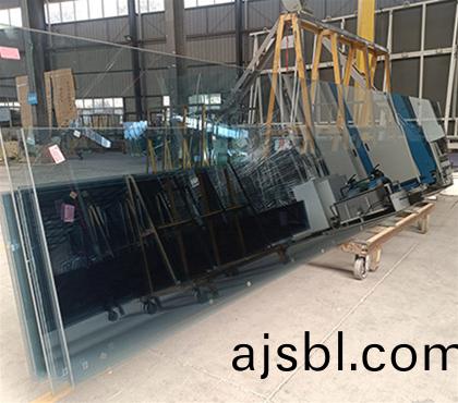 雲(yún)南鋼(gang)化玻瓈