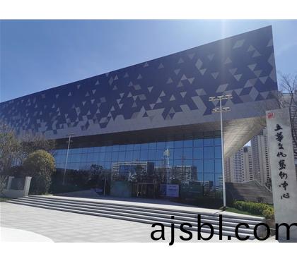 五華區(qū)體(ti)育館鋼化玻瓈