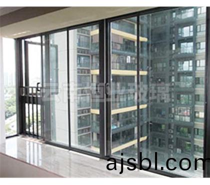 雙(shuang)層隔音玻(bo)瓈