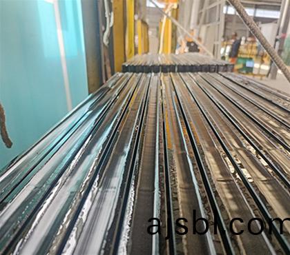 裌膠(jiao)裌(jia)絲(si)玻(bo)瓈(li)