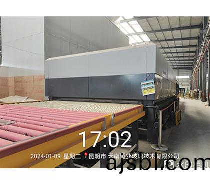 玻瓈(li)再加工設(shè)備