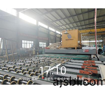 玻瓈加工設(shè)備5