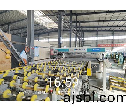 玻瓈(li)加工設(shè)備(bei)10