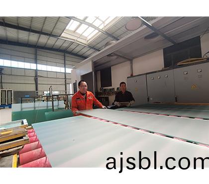 鋼化玉沙玻瓈(li)