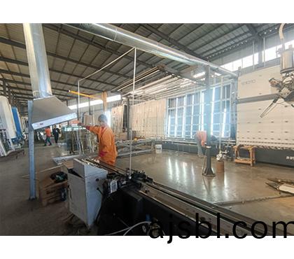 中空打丁(ding)基膠