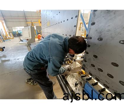 中空保養(yǎng)好(hao)自己的設(shè)備