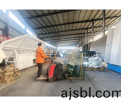 認(rèn)真拉玻瓈